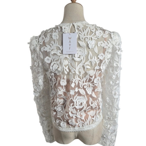 Wayf White Floral Lace Long Sleeve Blouse Top With Cami NWT - Picture 4 of 7